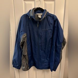 Columbia Blue & Gray Windbreaker | Size Medium